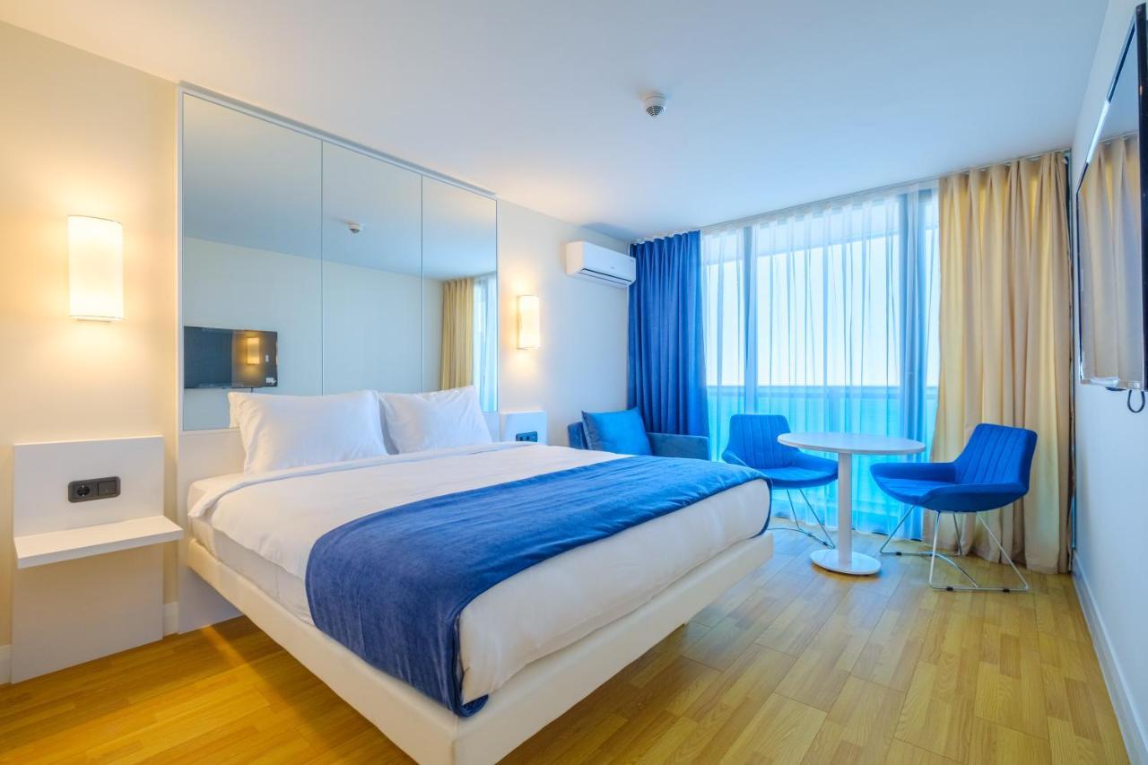 Orbi City Hotel Official D Block 바투미 외부 사진