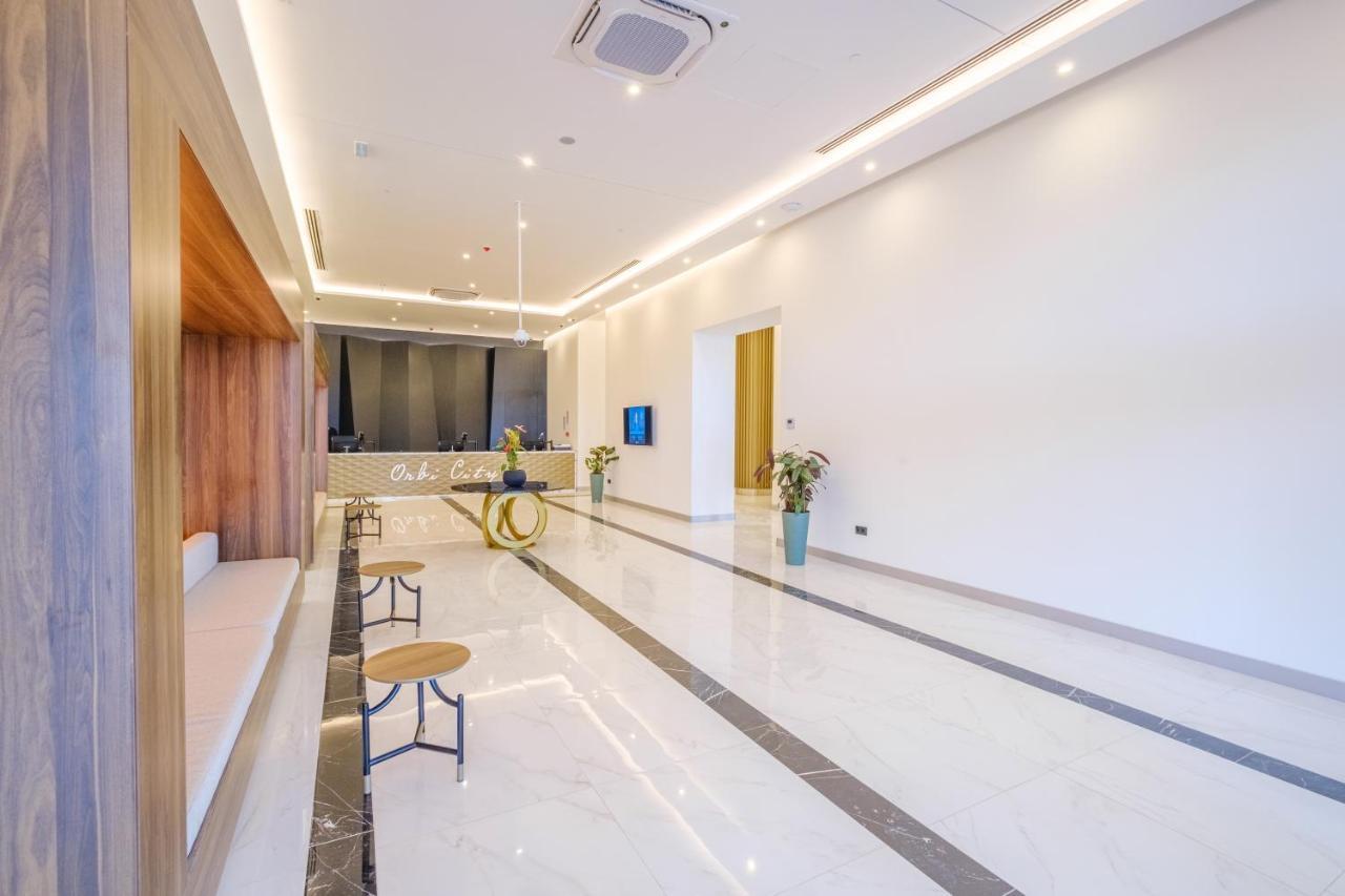 Orbi City Hotel Official D Block 바투미 외부 사진